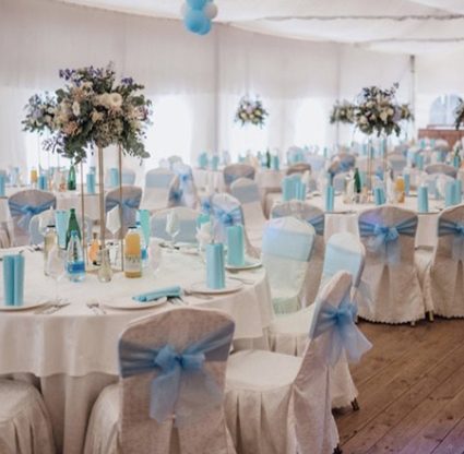 poroka v gostilni pri Japu