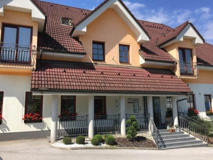 Hotel in gostilna Delalut