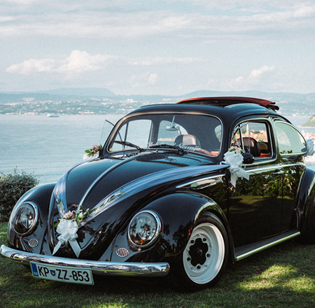 CLASSIC CAR RENTAL