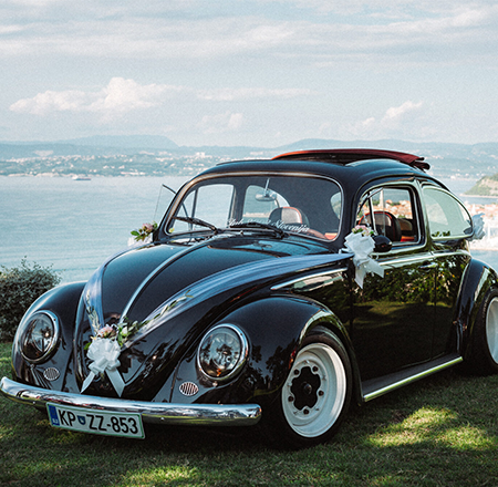 CLASSIC CAR RENTAL