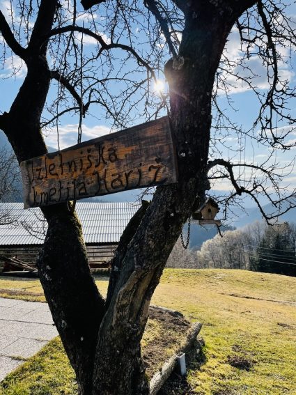 Izletniška kmetija Pr Hariž ·
