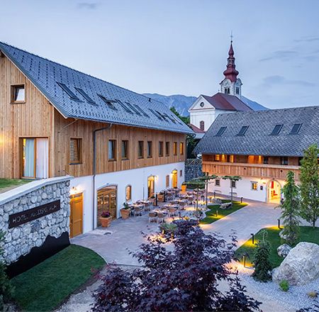 HOTEL JULIAN ALPS