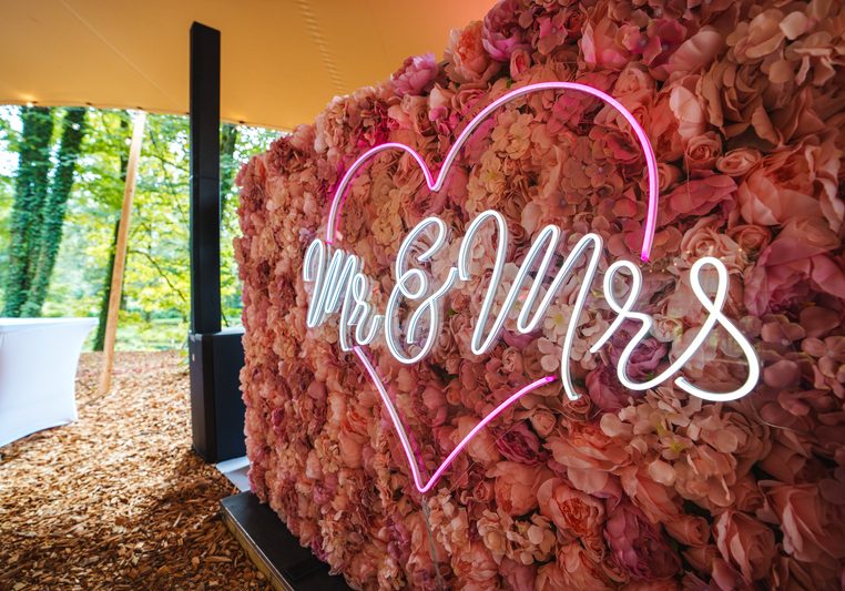 poročna zabava pod šotorom v Ljubljani