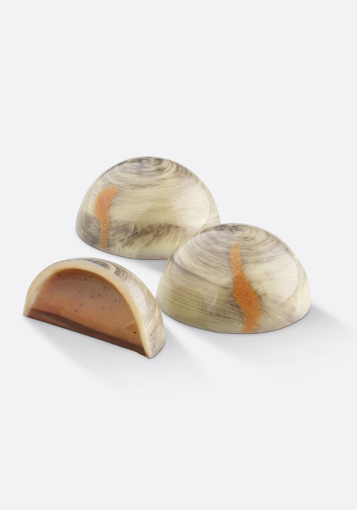 Aska Artisan Chocolyte