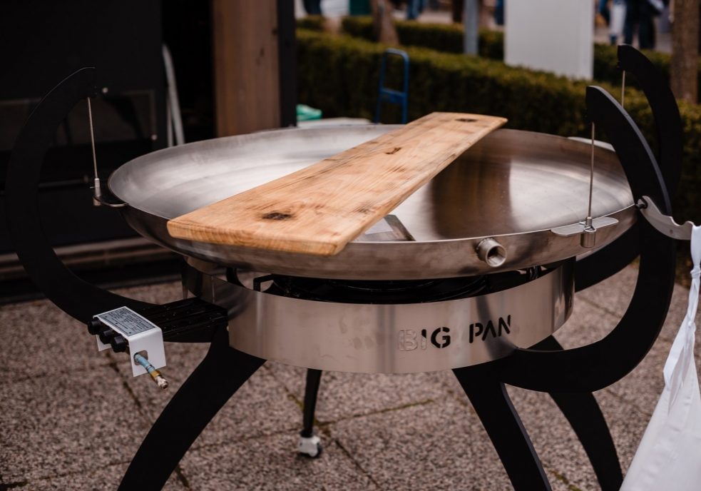 BIG PAN ponev