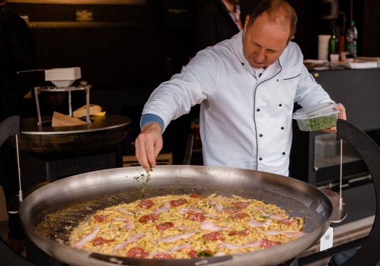BIG PAN ponev