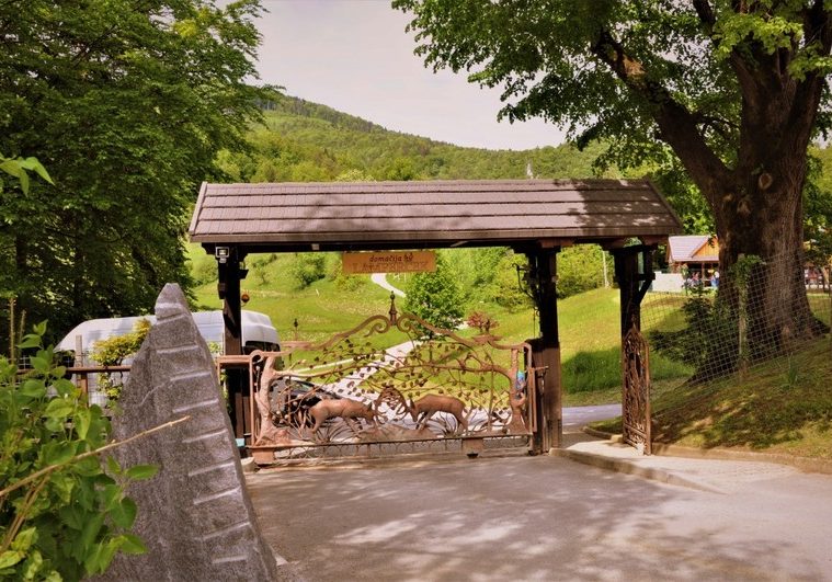 Domačija Lamperček