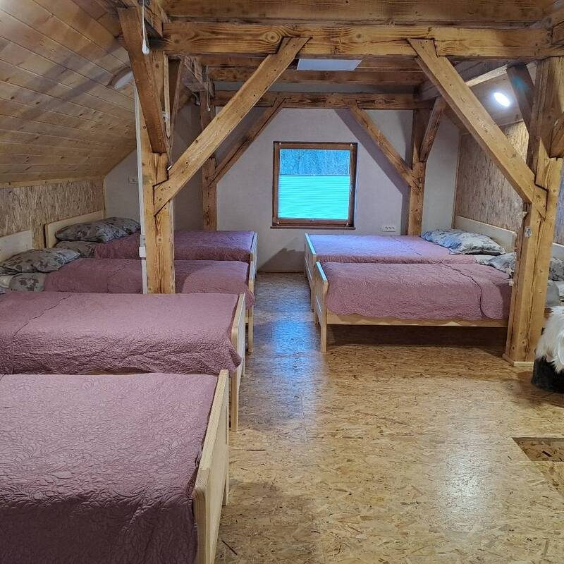spanje na domačiji na Dolenjskem