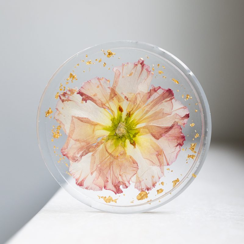 poročno cvetje v okvirju