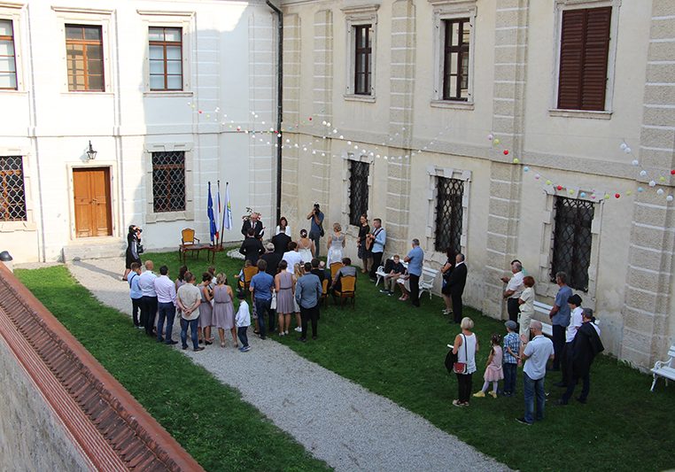 grad Brežice poroka