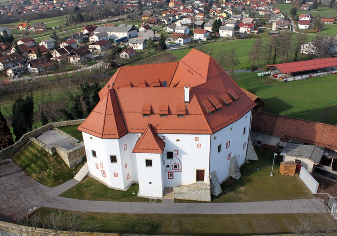 grad komenda polzela poroka