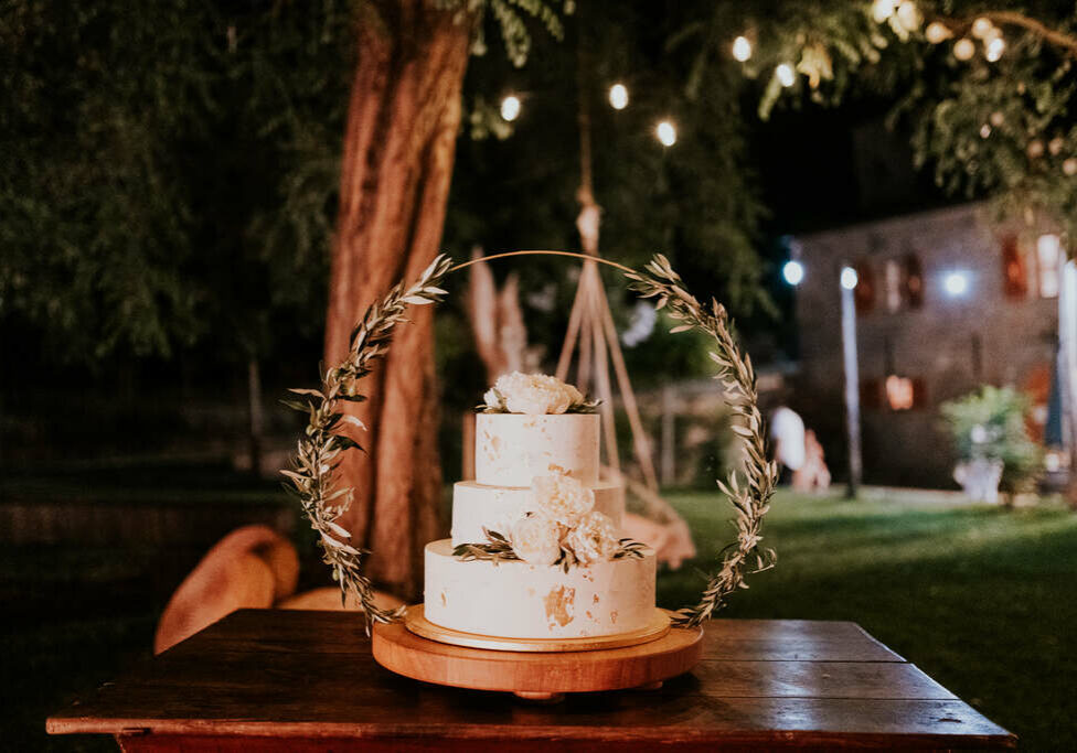 Kavarna Zvon poročna torta