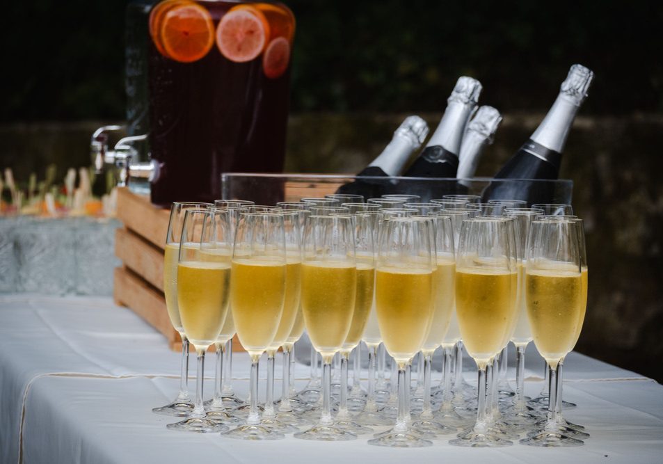 poroka v Kristalni Dolini