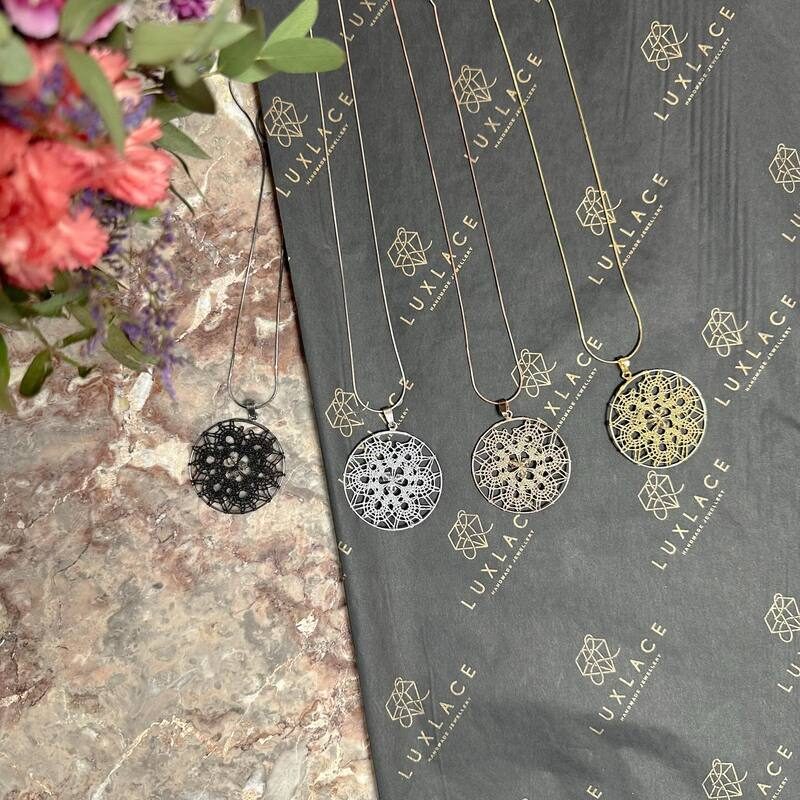 unikatni porcelanasti izdelki