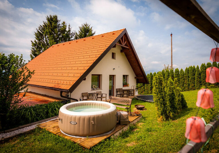 Panorama Glamping Visole