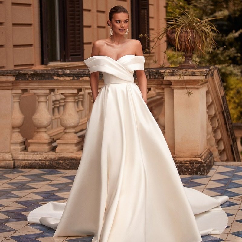 poročni salon White Couture