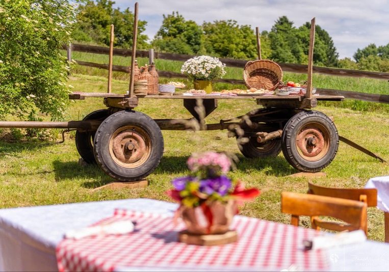 poroka v Štajerskem Cvetu
