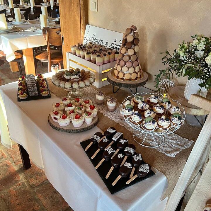 sladki kotiček za poroko