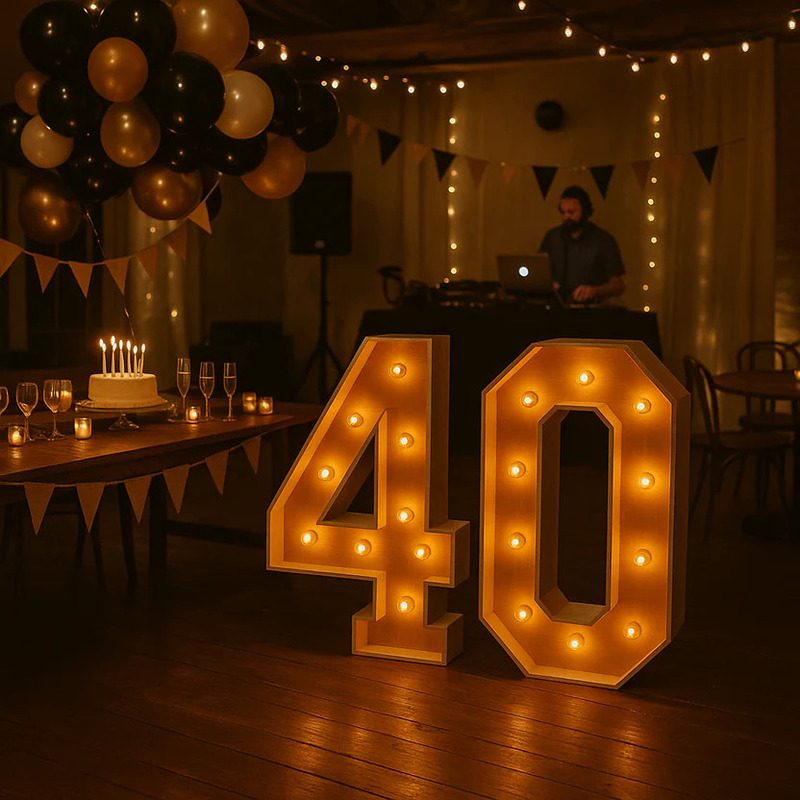 najem svetlobnih črk za poroko