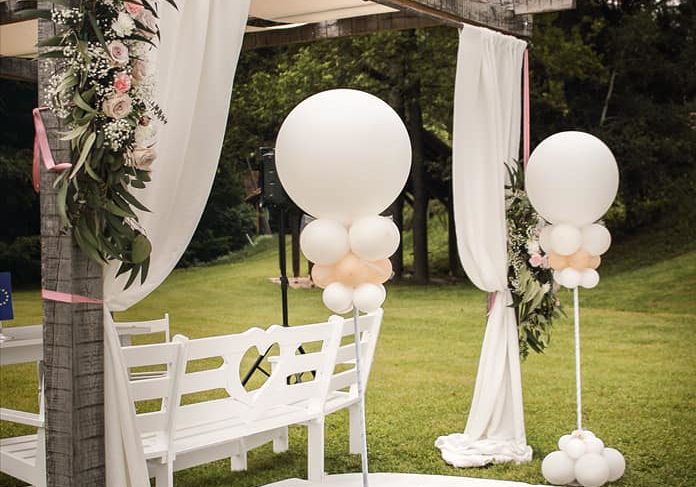 poročna dekoracija z baloni